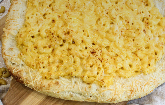 Mac & Cheese Pizza